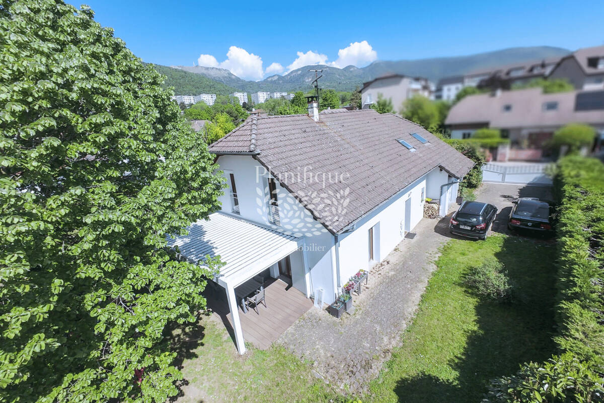 Maison à GEX
