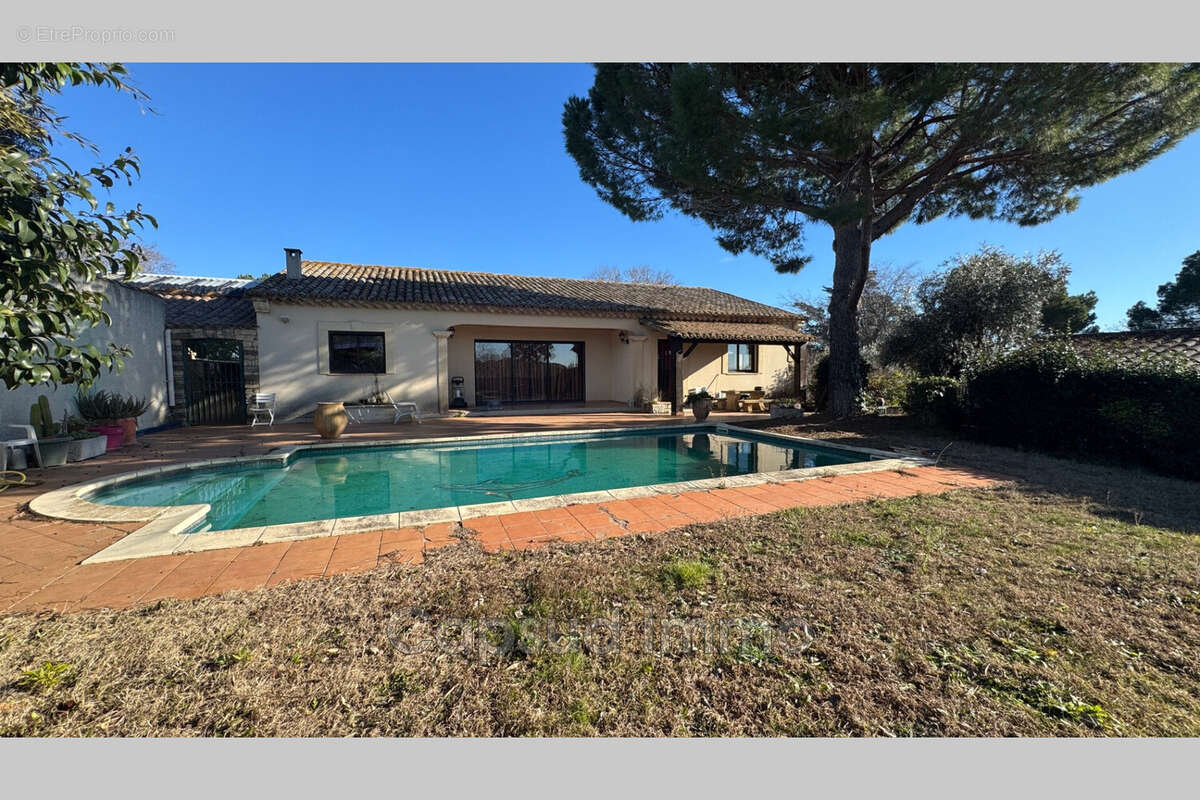 Maison 290 m² à Beziers  - photo 2