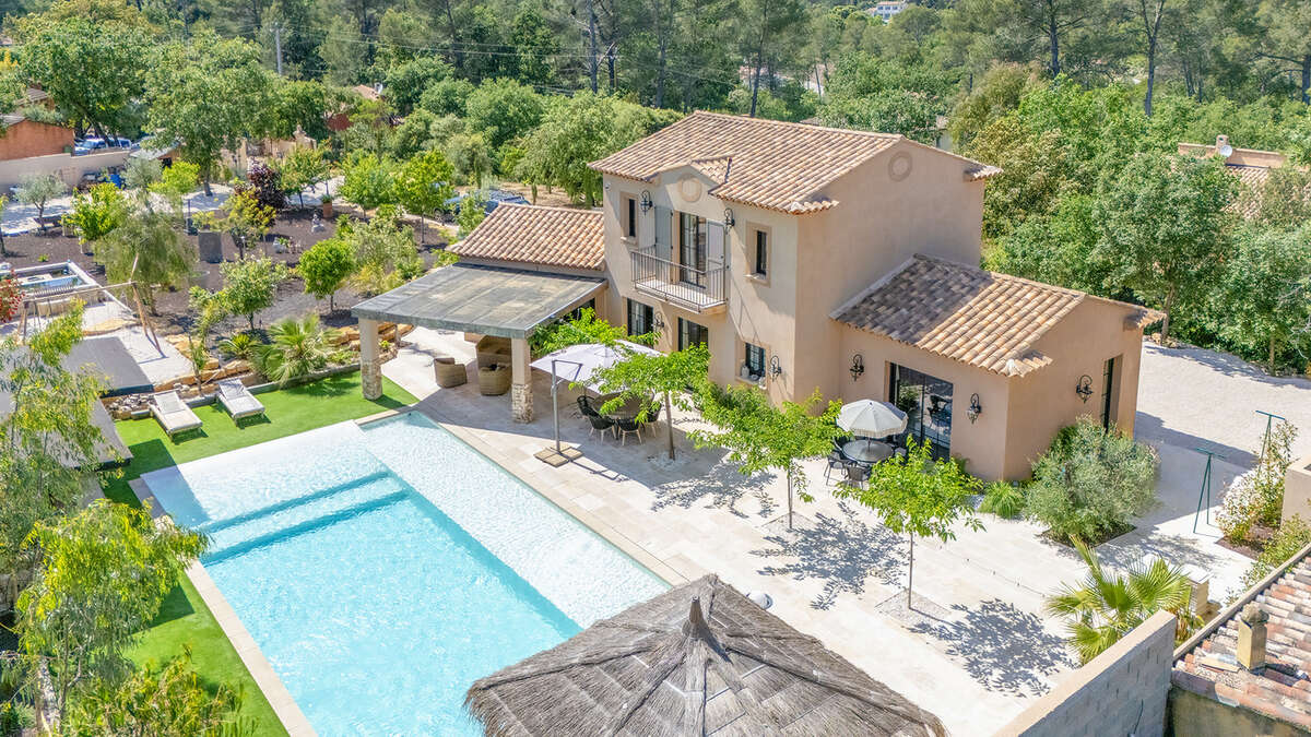 Maison à SOLLIES-TOUCAS