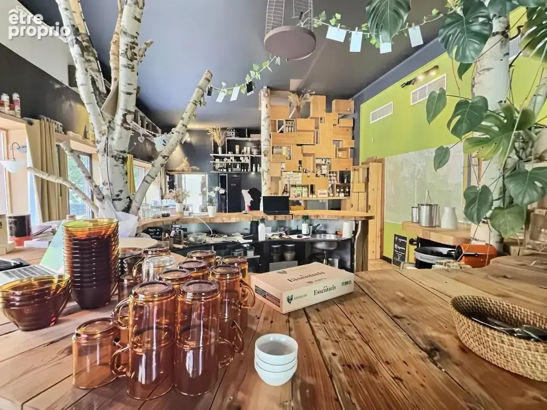 SUPERBE OPPORTUNITÉ ! 
Nouveau prix..
Hôtel Restaurant Bar (murs) situé dans une station de ski et verte l’été - photo 2