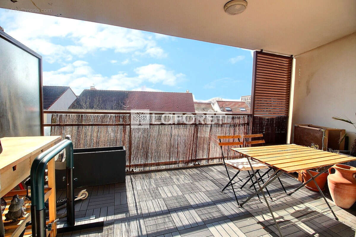 Appartement à GENNEVILLIERS