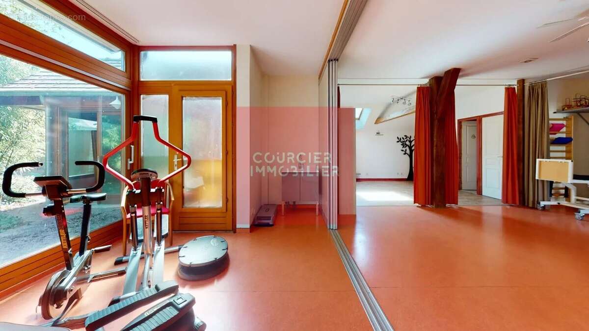 Maison à COURTENAY