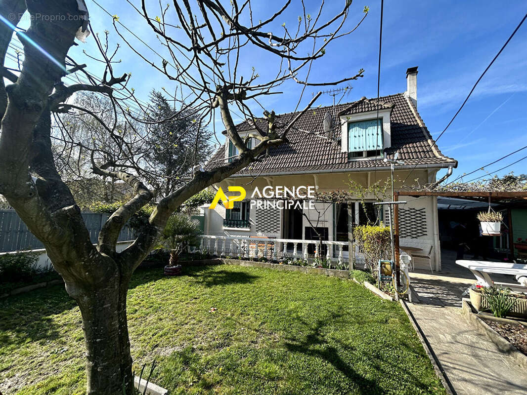 Maison à BEZONS