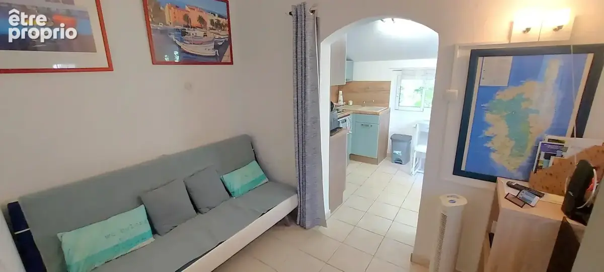 Villa T4/5 de plain-pied avec piscine, ainsi qu'un appartement T2 indépendant et des dépendances. - photo 32