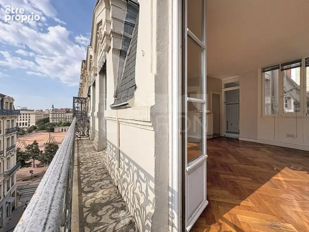 Appartement à LYON-2E