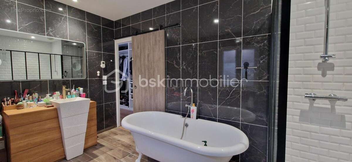 Maison à MIGNE-AUXANCES