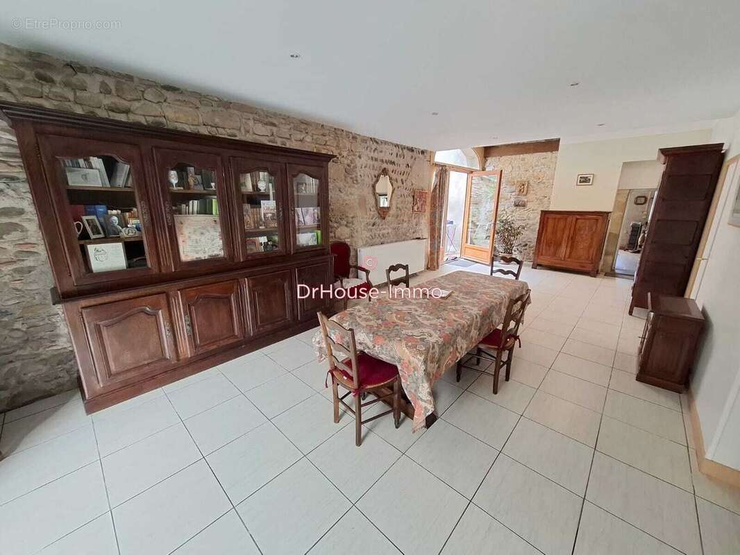 Maison 202 m² à Bugnein  - photo 24