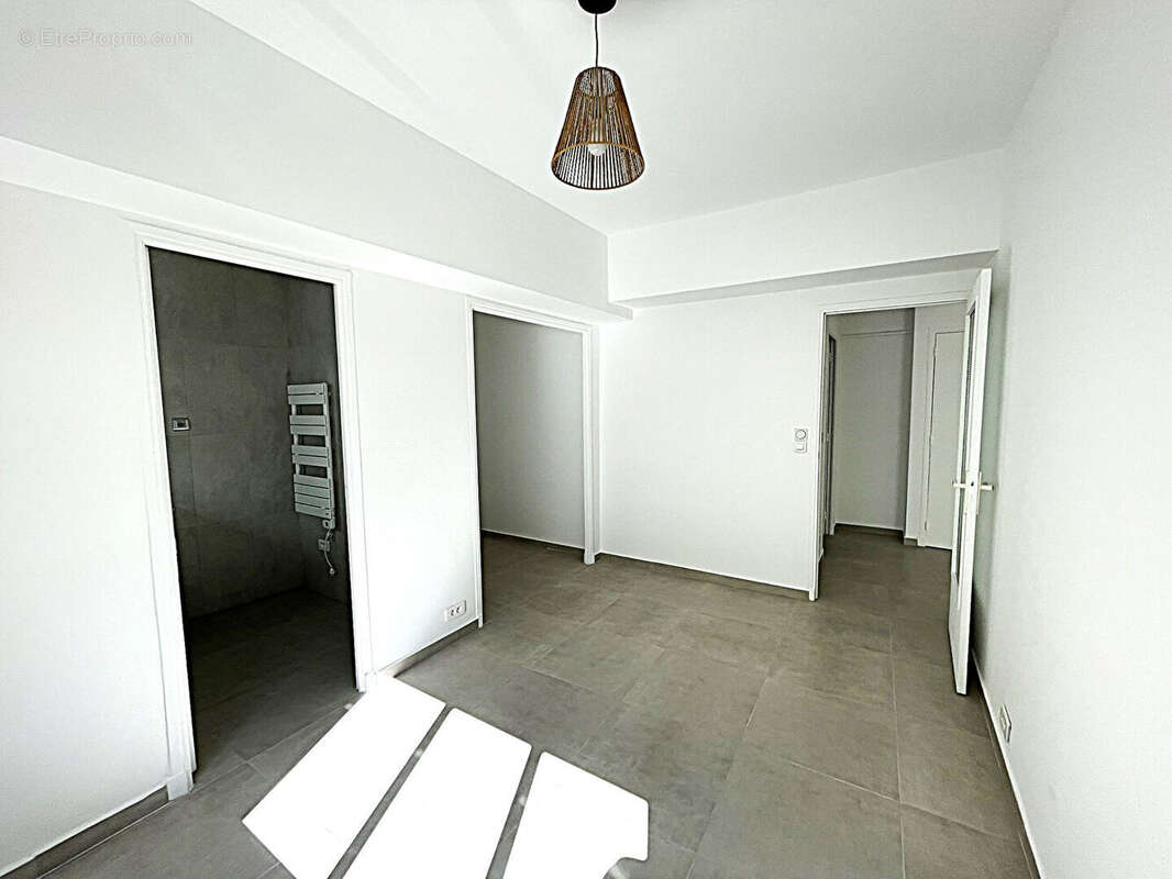 Appartement à LE CANNET