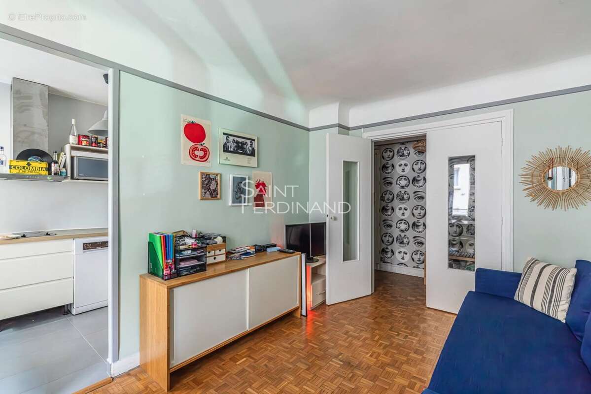 Appartement à PARIS-15E