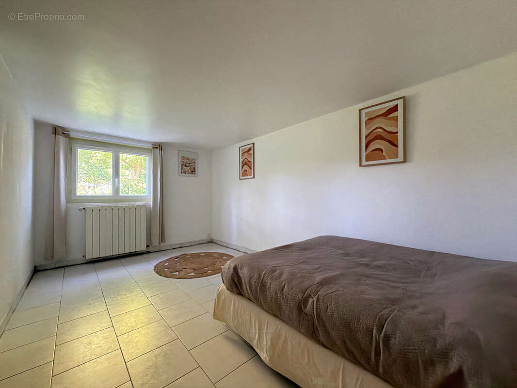 A vendre - maison sur sous sol - 5 pieces - checy - photo 7