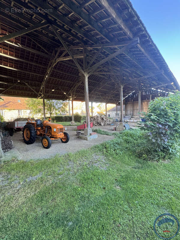 Maison en pierre de 189 M2 avec piscine, jacuzzi et sauna au prix de 388 500euros FAI. - photo 34