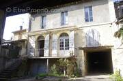Maison à VIC-FEZENSAC