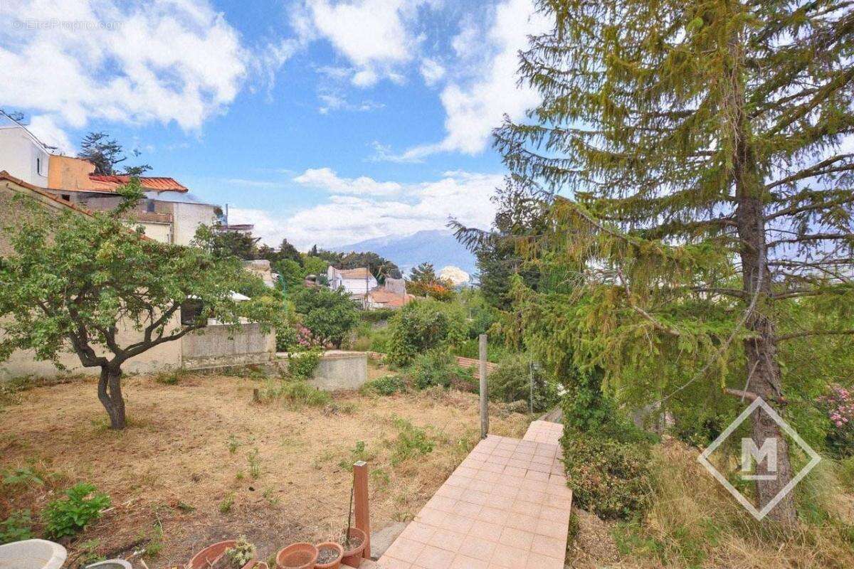 Maison à MARSEILLE-10E