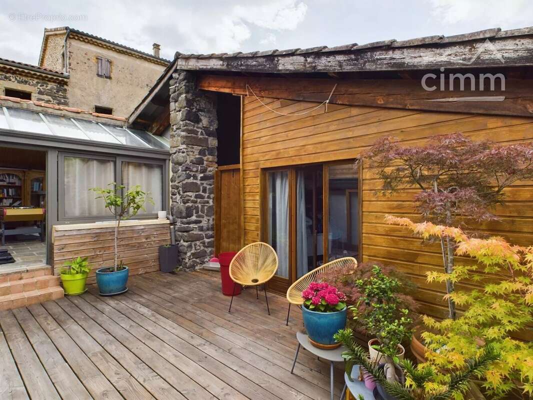 Maison à ALISSAS