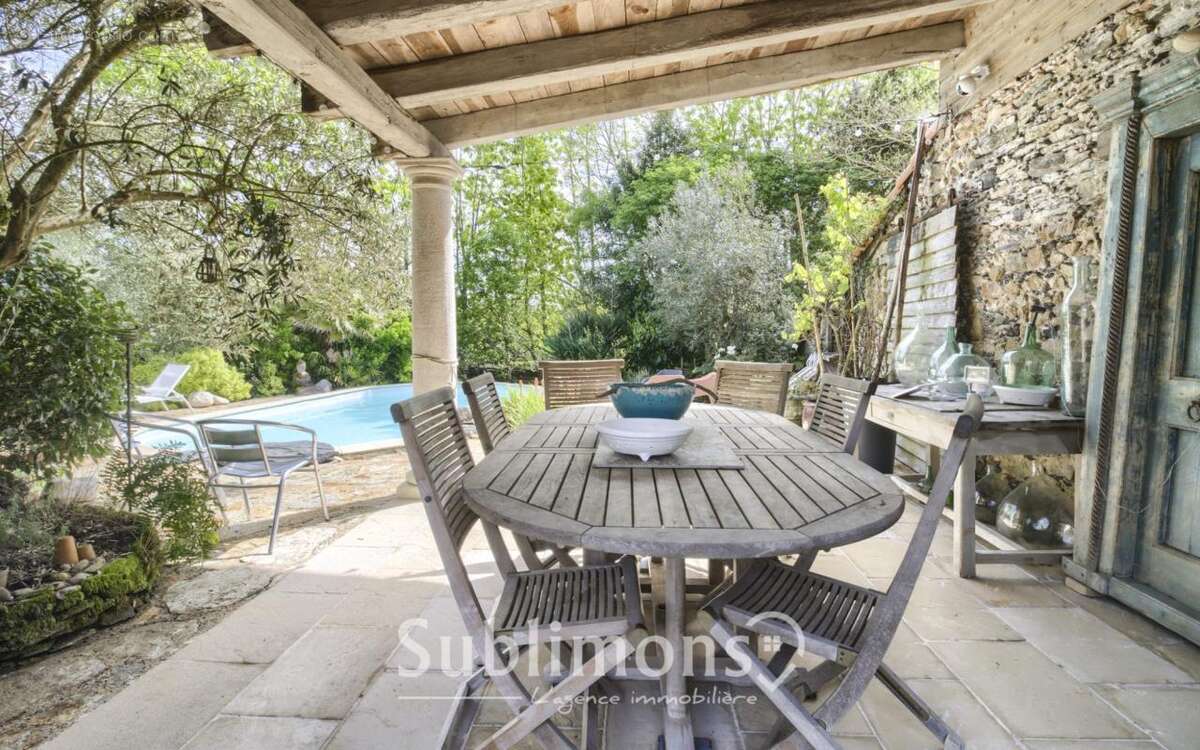Maison à FROSSAY