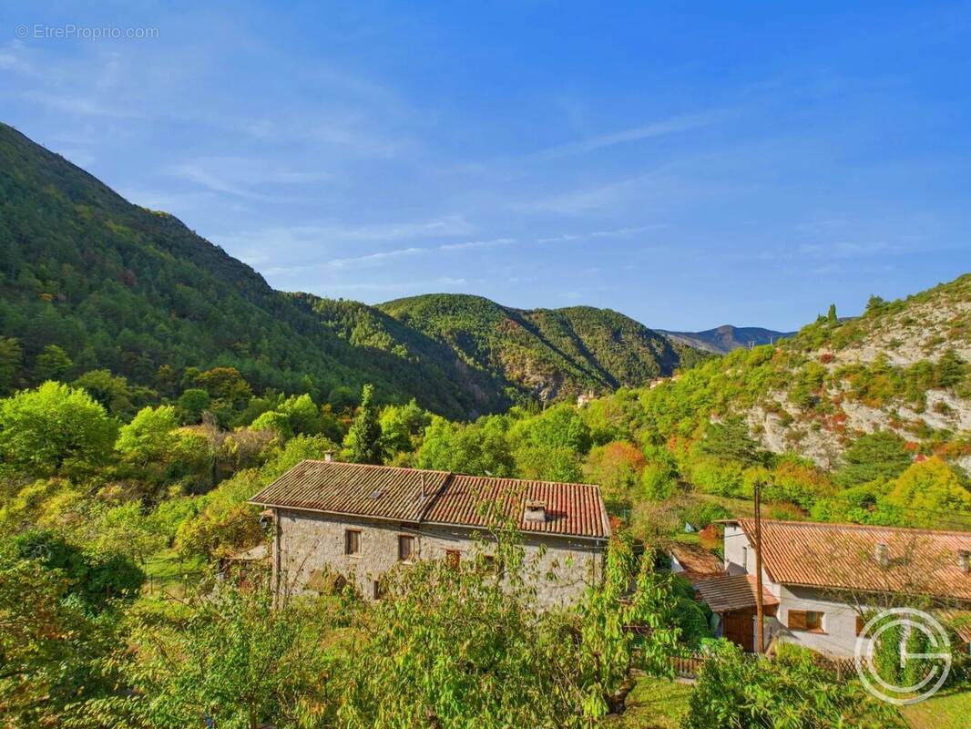 Appartement à LANTOSQUE