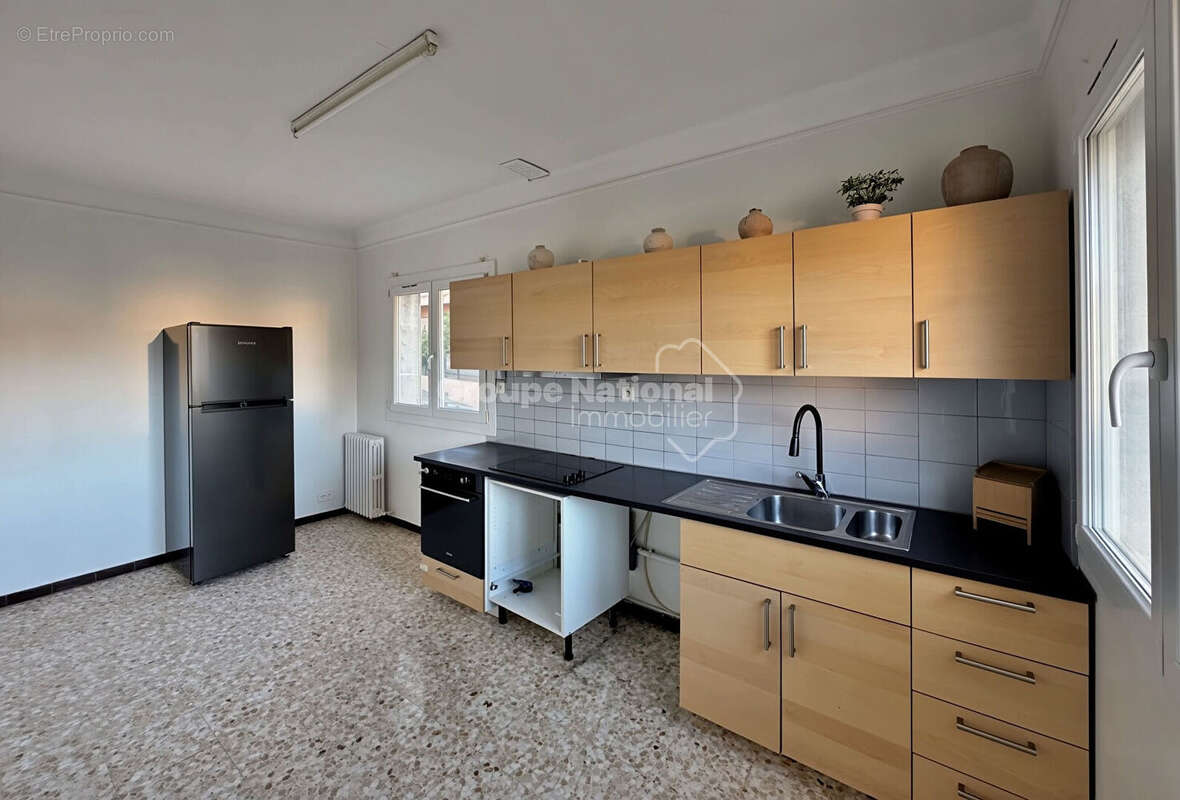 Appartement à LE ROVE