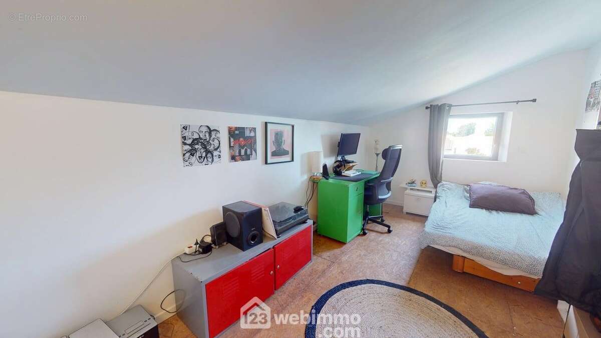 Chambre - Maison à LONGEVILLE-SUR-MER