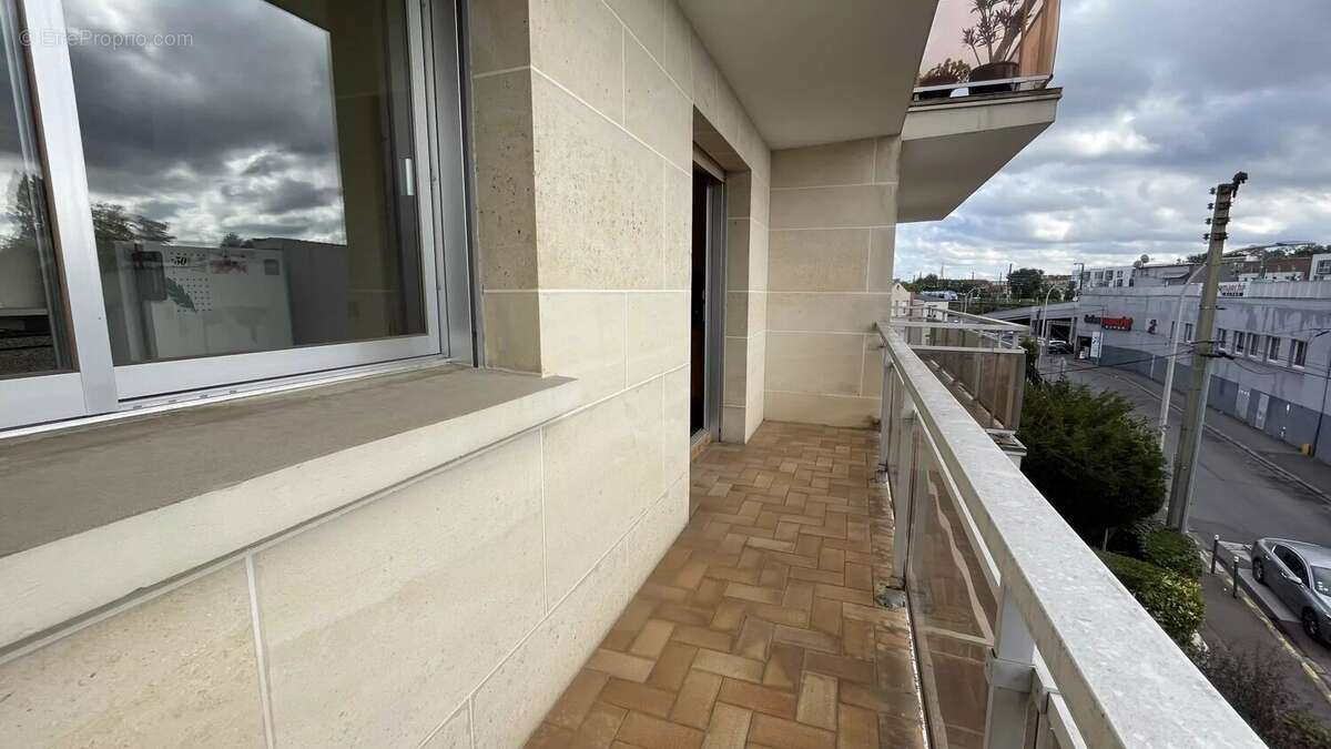 Appartement à VILLEMOMBLE