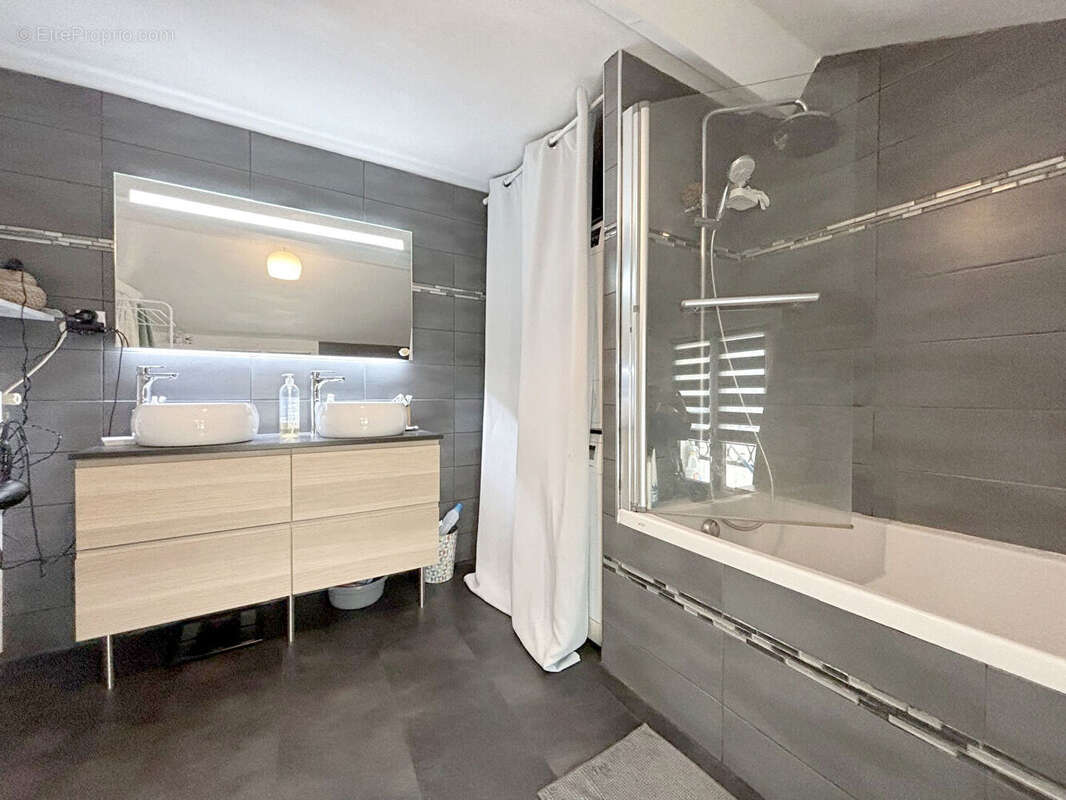 Maison à DEUIL-LA-BARRE