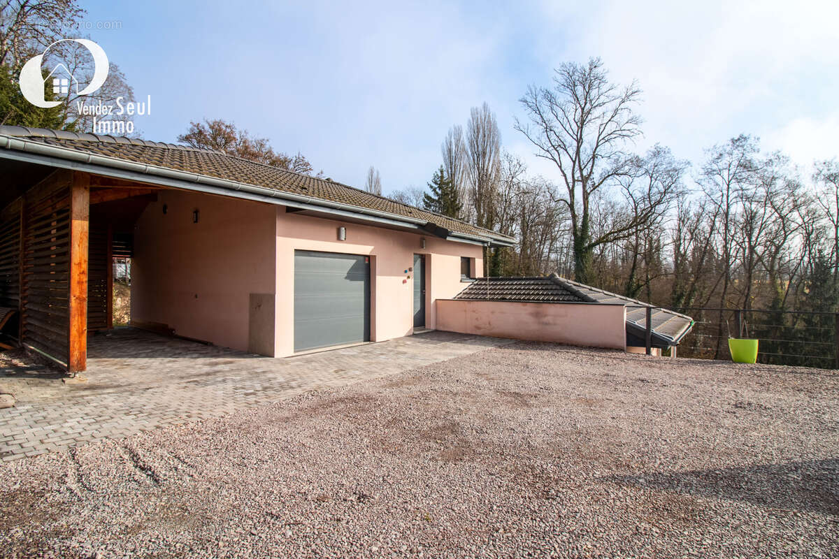 Maison à BONNE