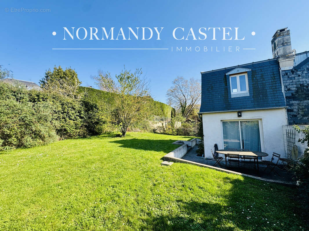 Maison à TROUVILLE-SUR-MER