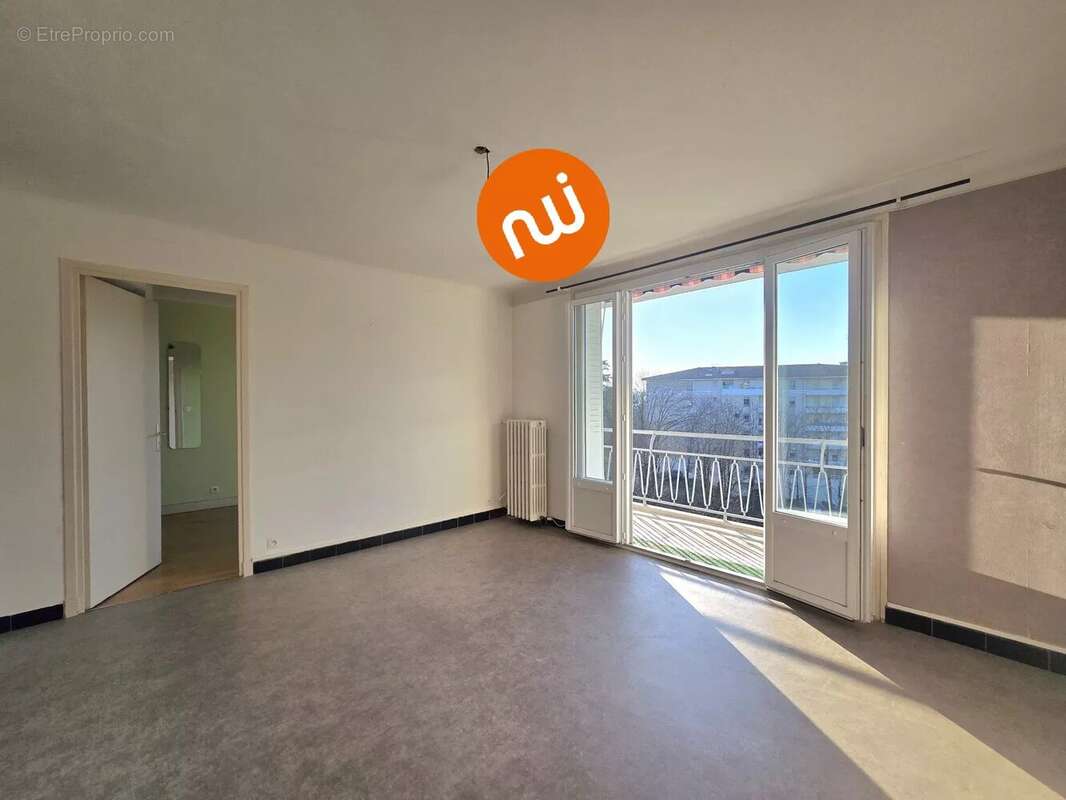 Appartement à TASSIN-LA-DEMI-LUNE