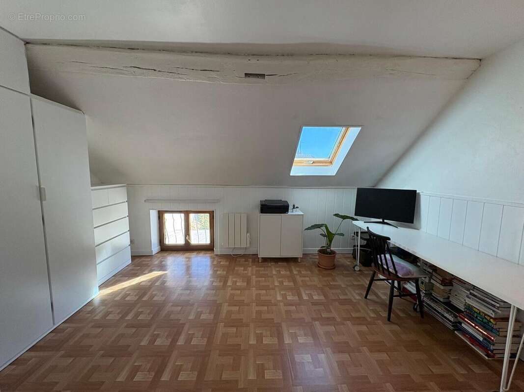 Maison à LA SUZE-SUR-SARTHE