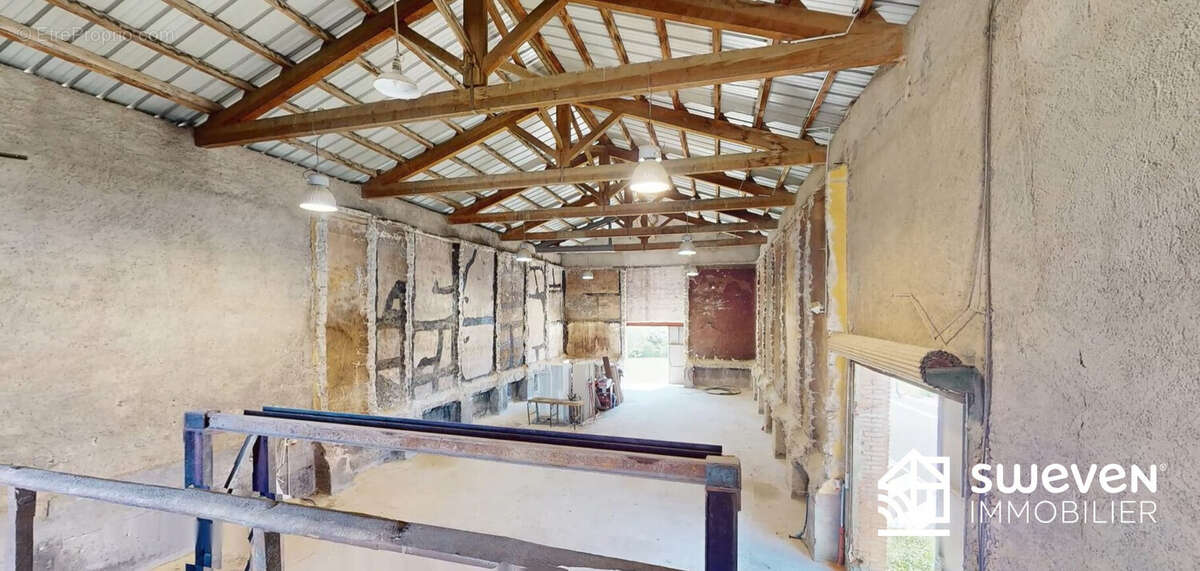 Appartement à FOURQUES