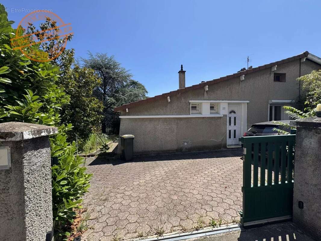 RARE – Maison à vendre dans Lyon 9 – À deux pas de Vaise - photo 14