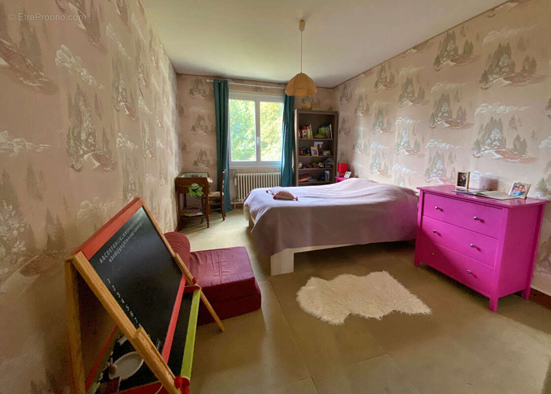 Maison à BRISSAC-QUINCE