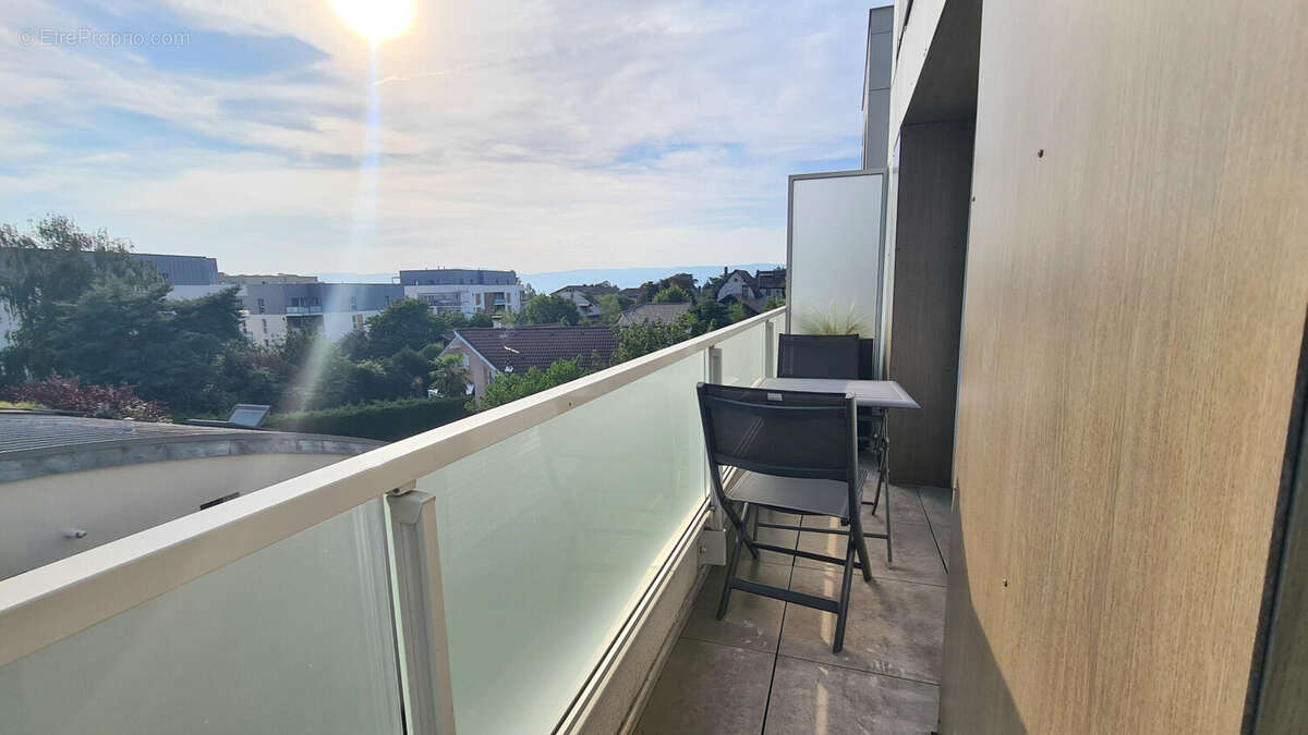 Duplex attique 84 m²+terrasse 49 m²  proche Genève - photo 10