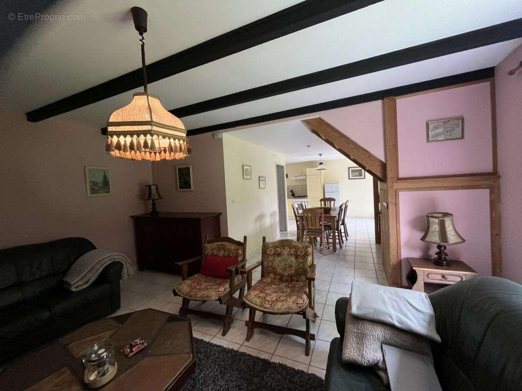 Maison à LA CHAPELLE-NEUVE