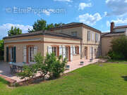 Maison à GRATENTOUR
