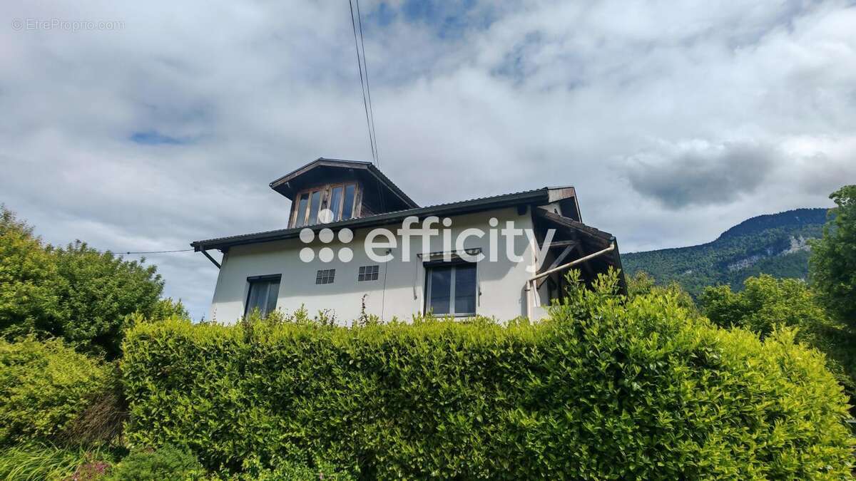 Maison à SAINT-JOSEPH-DE-RIVIERE