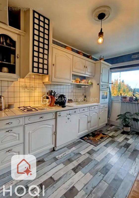 Appartement à SAINT-CYR-SUR-LOIRE