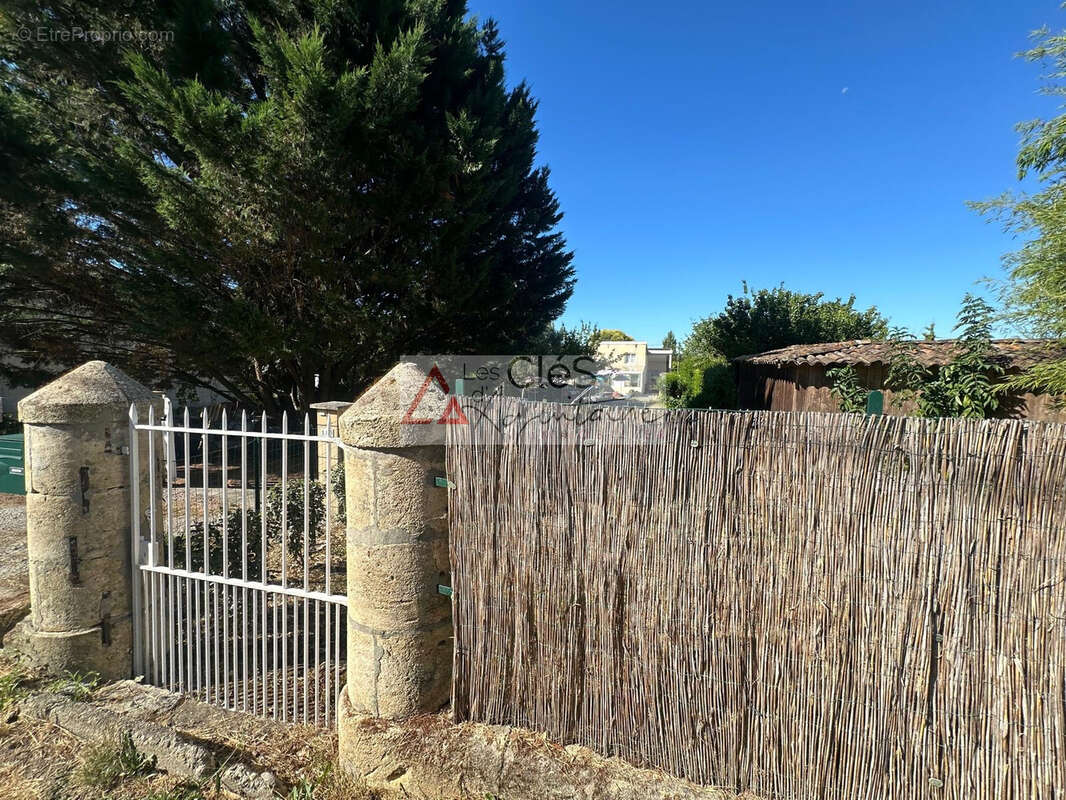 Maison en pierre de caractère   148 m2   Piscine   Jardin   Lestiac sur Garonne - photo 19