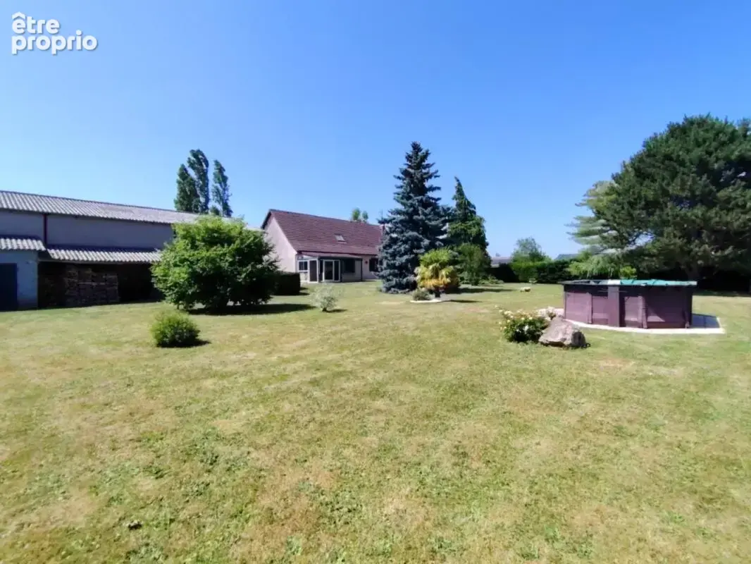 Maison avec Hangar à BONNEVAL - photo 3