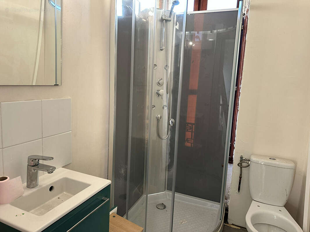 Maison à LE THILLAY