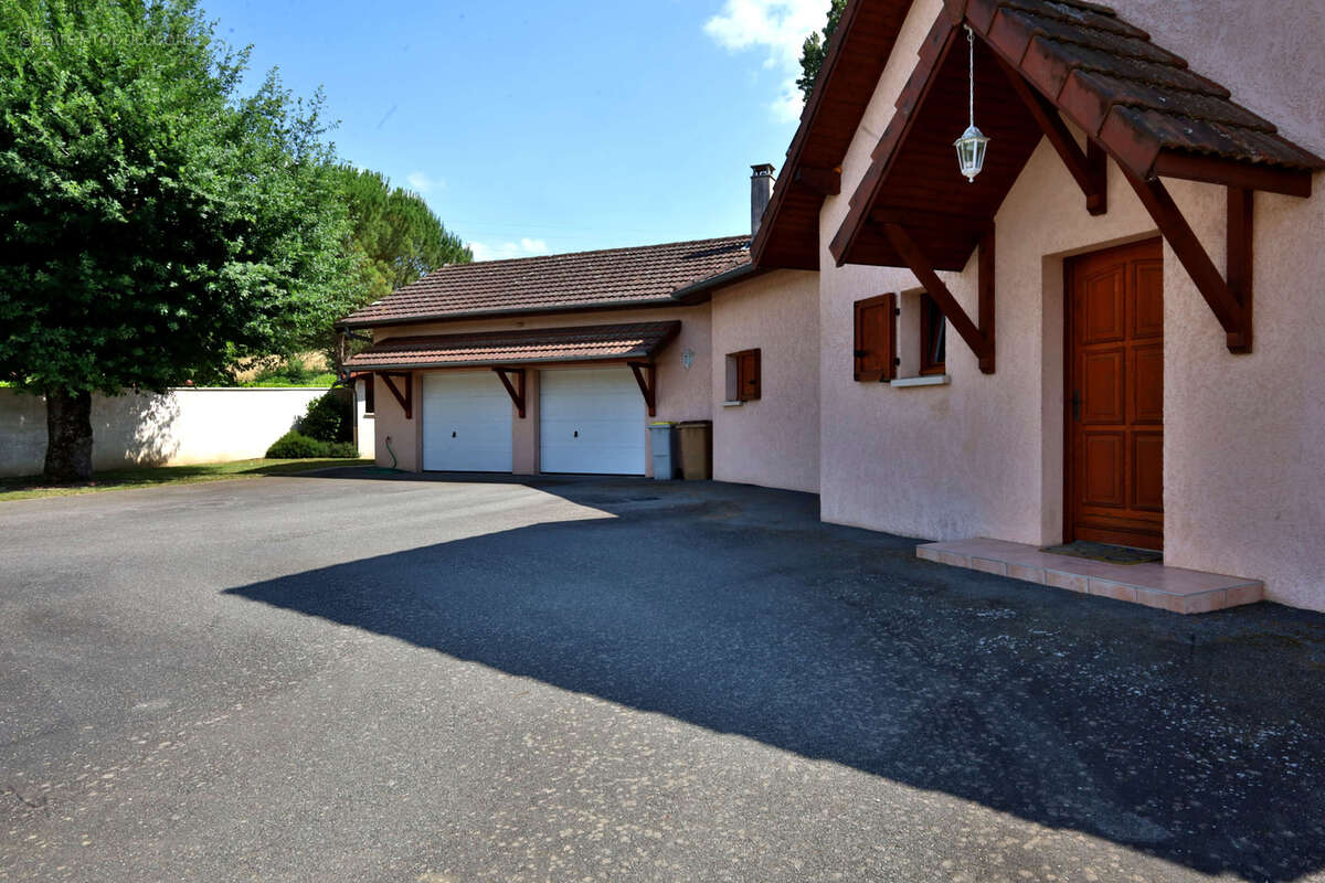 Maison Type 3 - 135,35 m2 habitables - Terrain 1500m2 - photo 7
