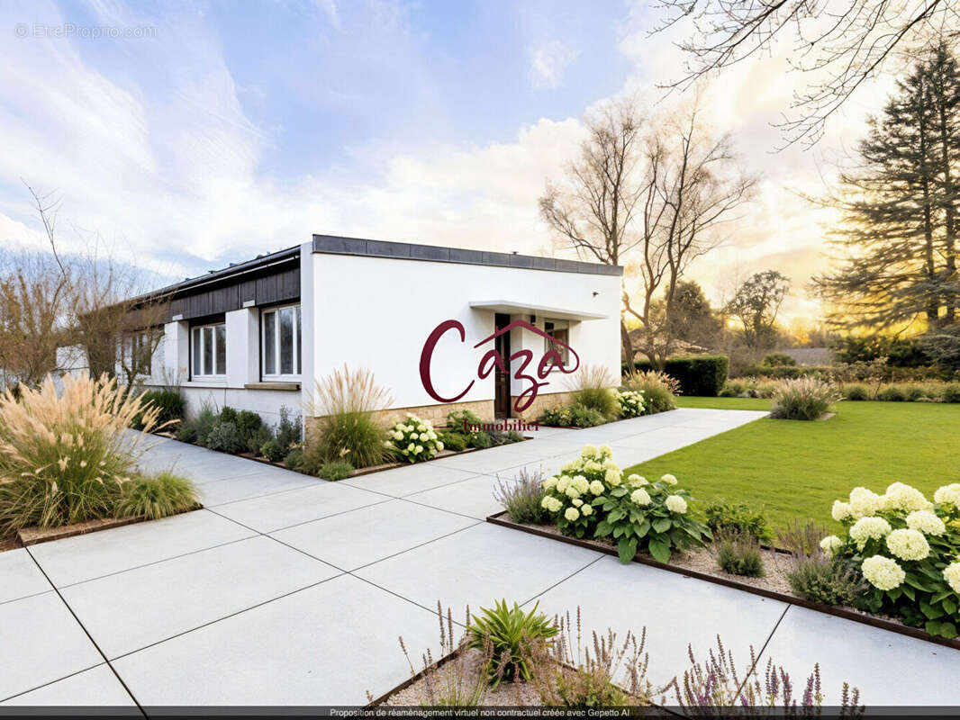 Maison à FARGUES-SAINT-HILAIRE