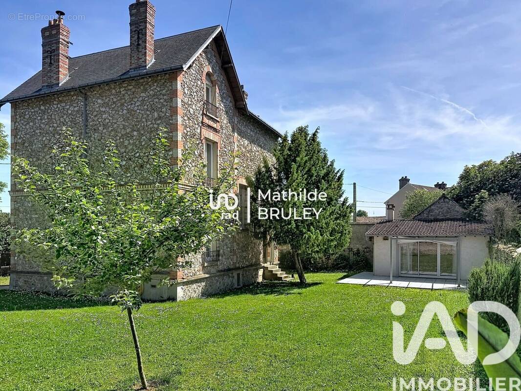 Photo 1 - Maison à DOURDAN