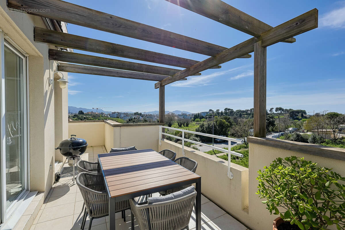 Appartement à MARSEILLE-14E
