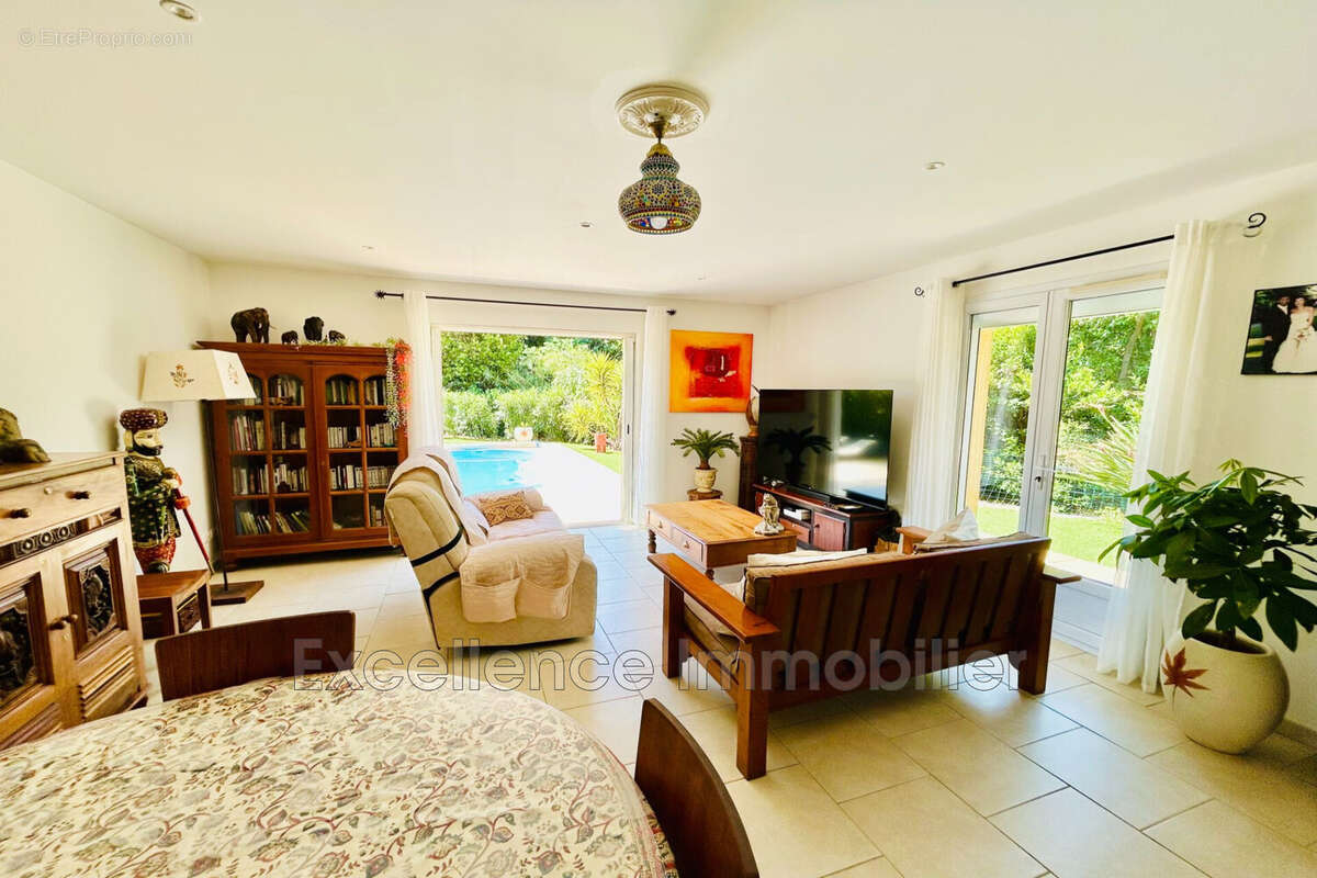 Maison à SAINTE-MAXIME