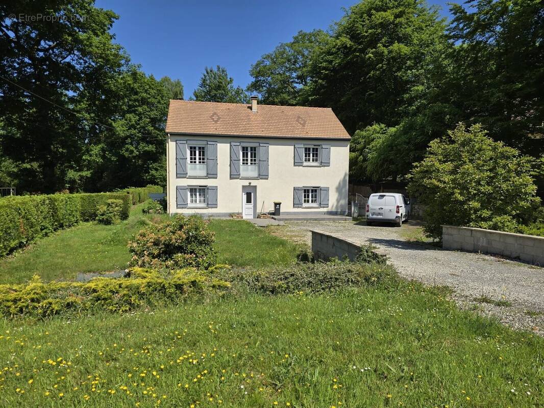 Maison à LA FERRIERE-AUX-ETANGS