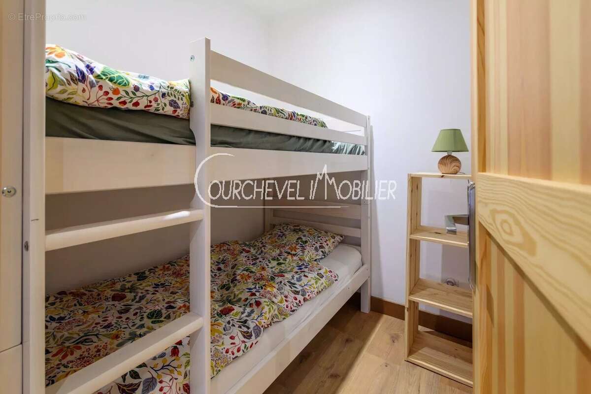 Appartement à BRIDES-LES-BAINS