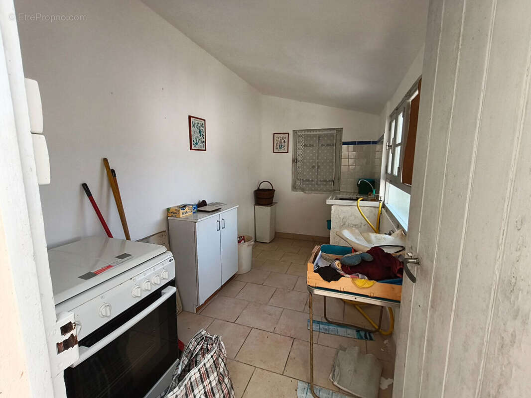 Maison à SAINTES