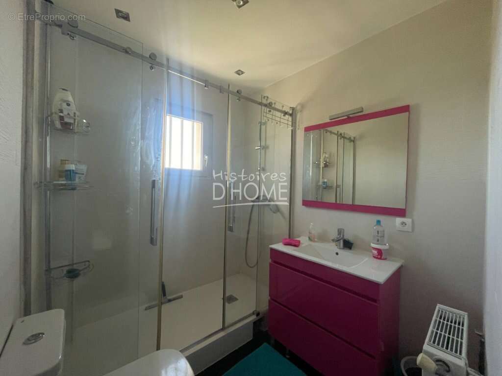 Maison à JOUY-LE-CHATEL