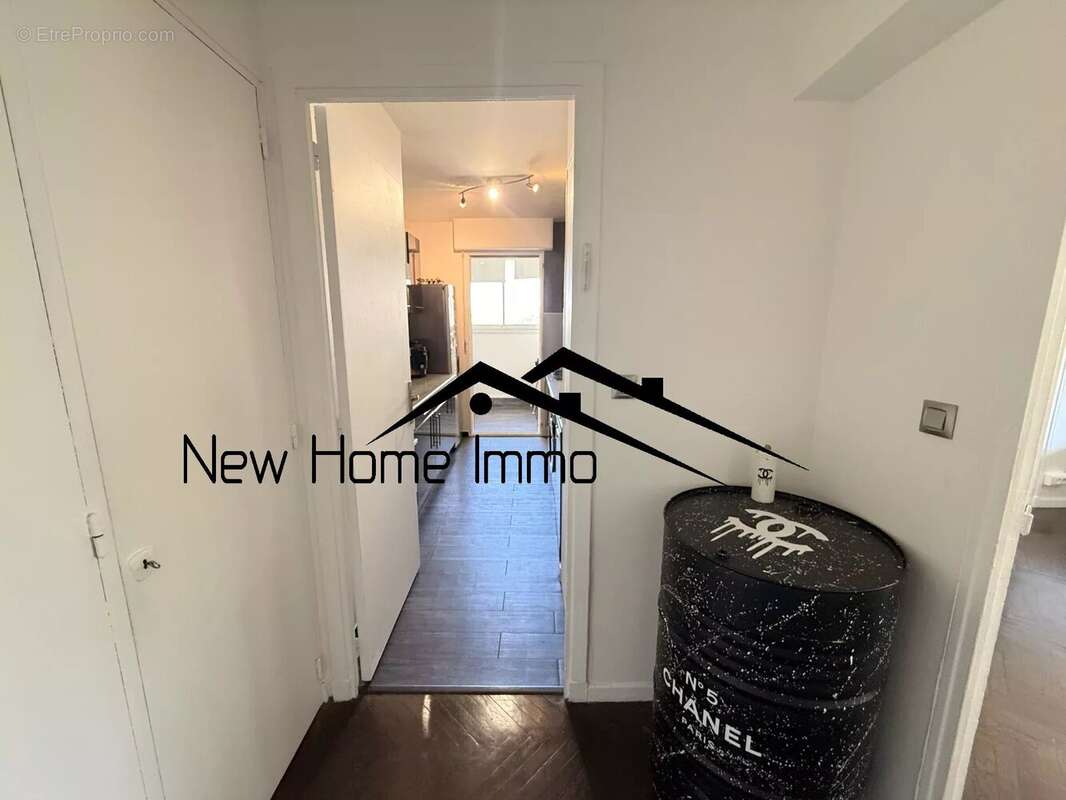 Appartement à MARSEILLE-9E