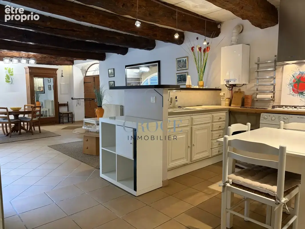 Appartement 3 pièces 93 m² à vendre à Uzes (30700) - photo 5